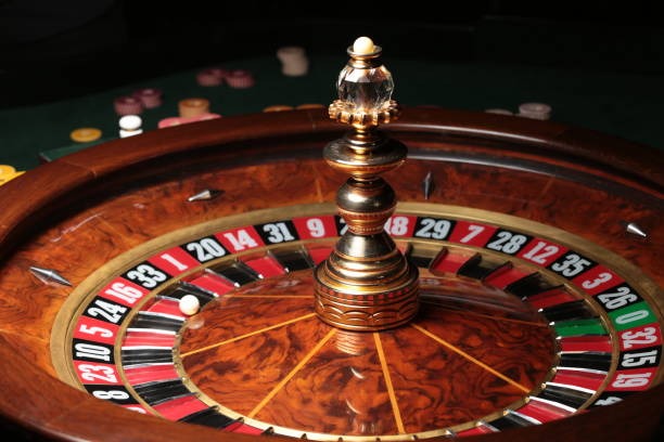 Live Host Spinning the Wheel on sniperslot login
